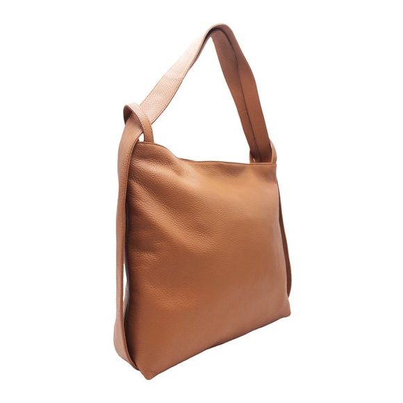 Amara 🌷 - Picture 4 of 4